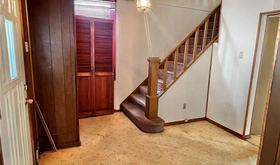 1229 Main St, Aliquippa, PA 15001 - 3 Beds, 1 Bath