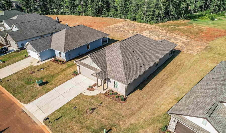 14976 Greenleaf Dr, Athens, AL 35613 - 4 Beds, 2 Bath