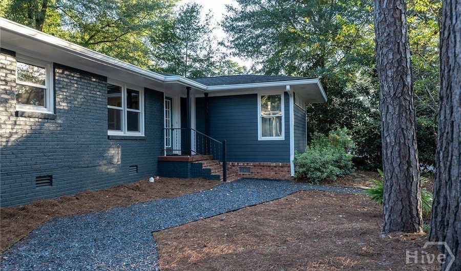 160 Gran Ellen Dr, Athens, GA 30606 - 4 Beds, 3 Bath