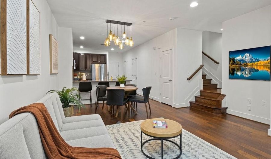 2215 RICHMOND Hwy 101, Alexandria, VA 22301 - 3 Beds, 3 Bath