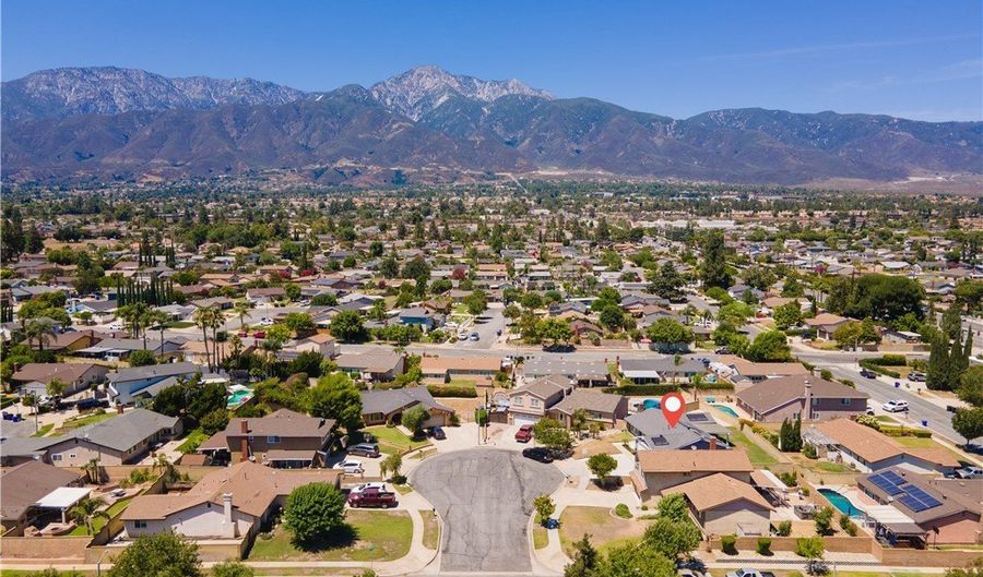 6963 Shamrock Ln, Alta Loma, CA 91701 - 3 Beds, 2 Bath