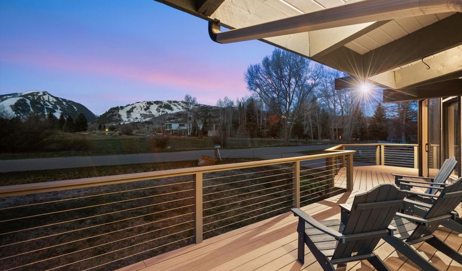 1650 Homestake Dr, Aspen, CO 81611 - 4 Beds, 4 Bath
