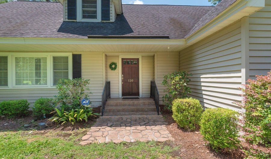 120 Nightingale St, Barnwell, SC 29812 - 4 Beds, 2 Bath