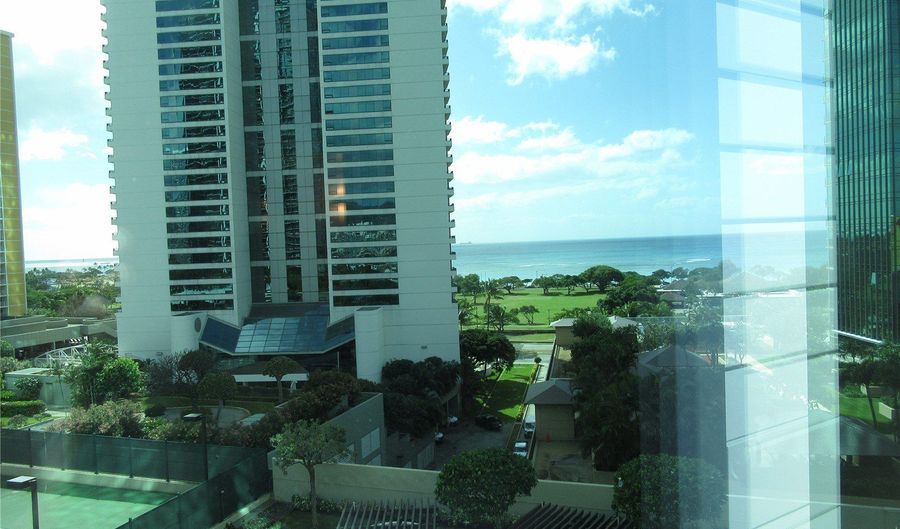 1177 Queen St 1109, Honolulu, HI 96814 - 3 Beds, 2 Bath