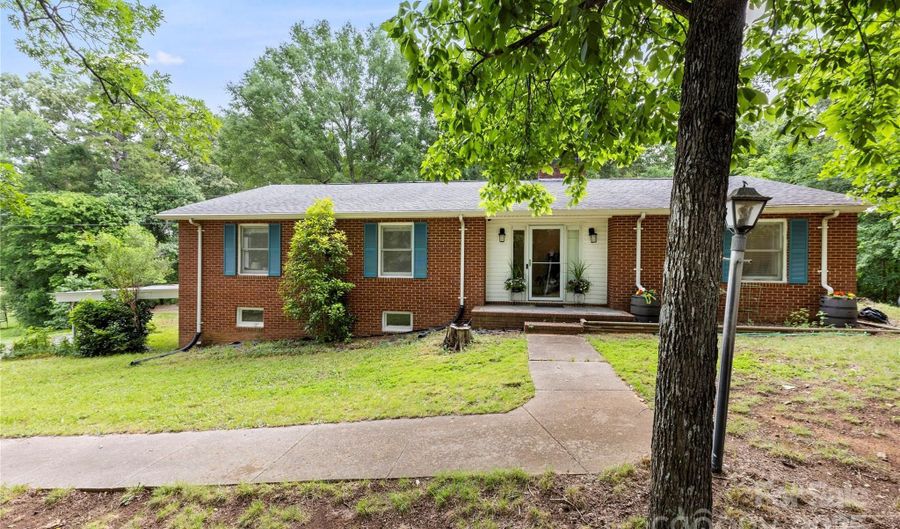 16453 NC Hwy 73 Hwy, Albemarle, NC 28001 - 3 Beds, 2 Bath
