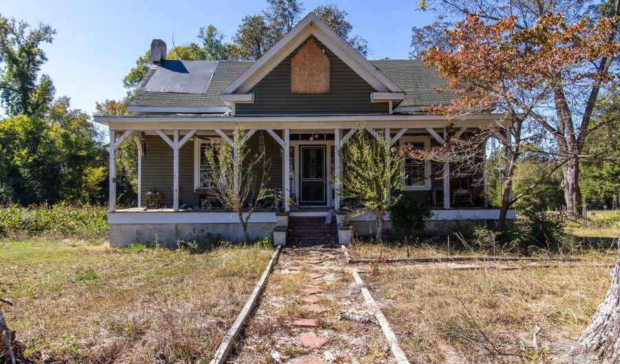 3062 Michelle Dr, Blackstock, SC 29014 - 4 Beds, 3 Bath