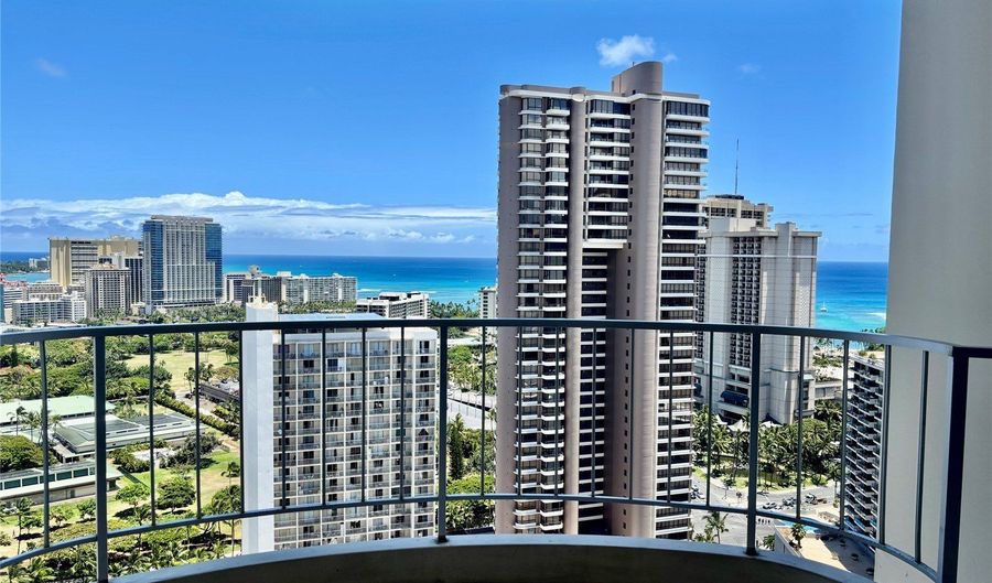 469 Ena Rd 3007, Honolulu, HI 96815 - 2 Beds, 2 Bath