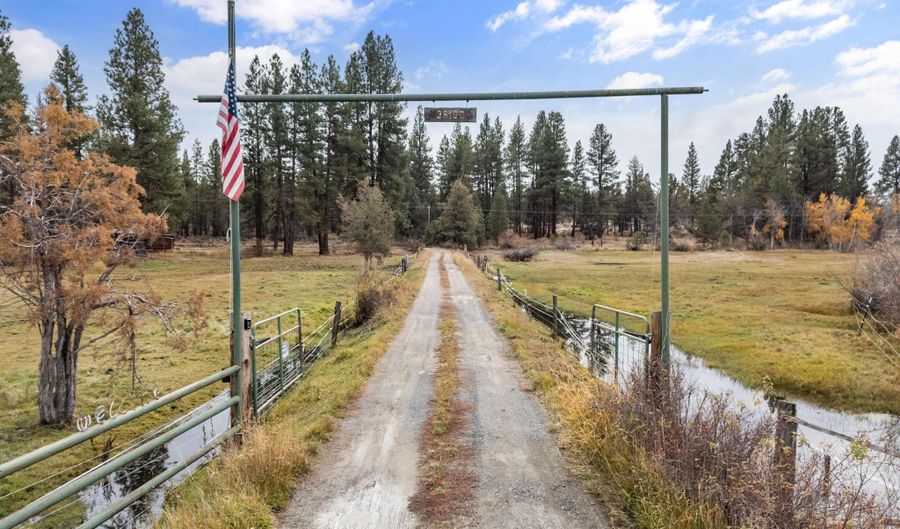 36160 OR-140, Beatty, OR 97621 - 3 Beds, 3 Bath