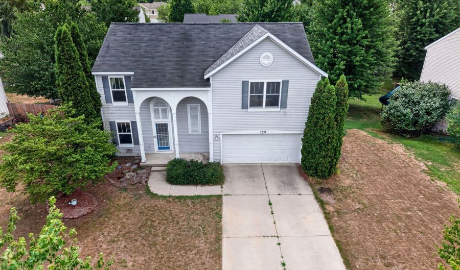 7294 Water View Ln, Allendale, MI 49401 - 3 Beds, 3 Bath