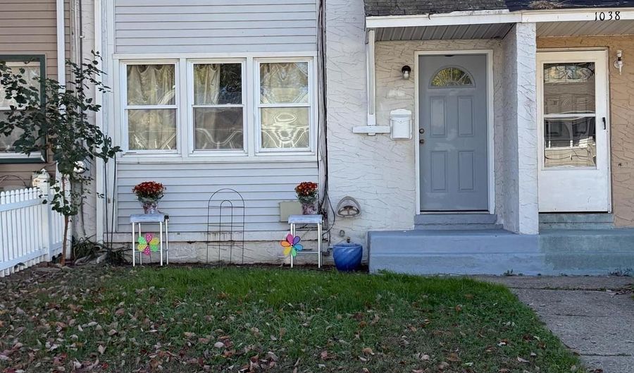 1036 ALCYON Dr, Bellmawr, NJ 08031 - 3 Beds, 1 Bath