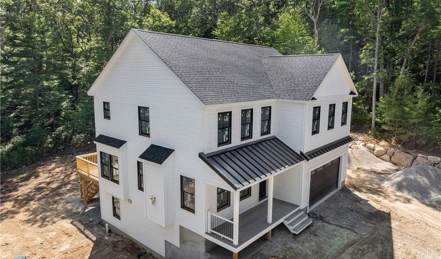 2036 Putnam Pike, Glocester, RI 02814 - 4 Beds, 3 Bath
