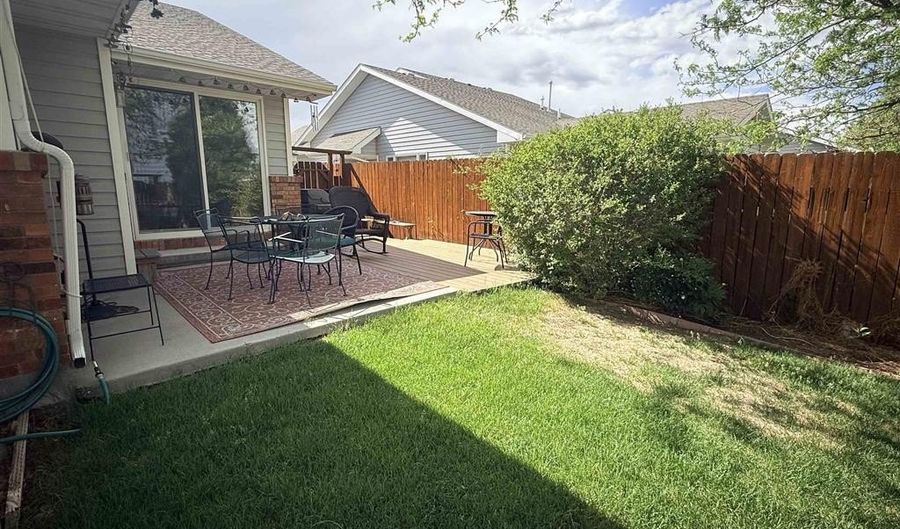 1226 33rd St, Cody, WY 82414 - 4 Beds, 3 Bath