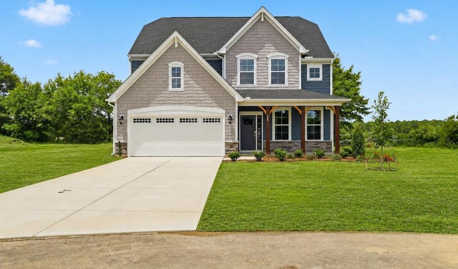 325 Oak Meadow Ln, Angier, NC 27501 - 4 Beds, 4 Bath