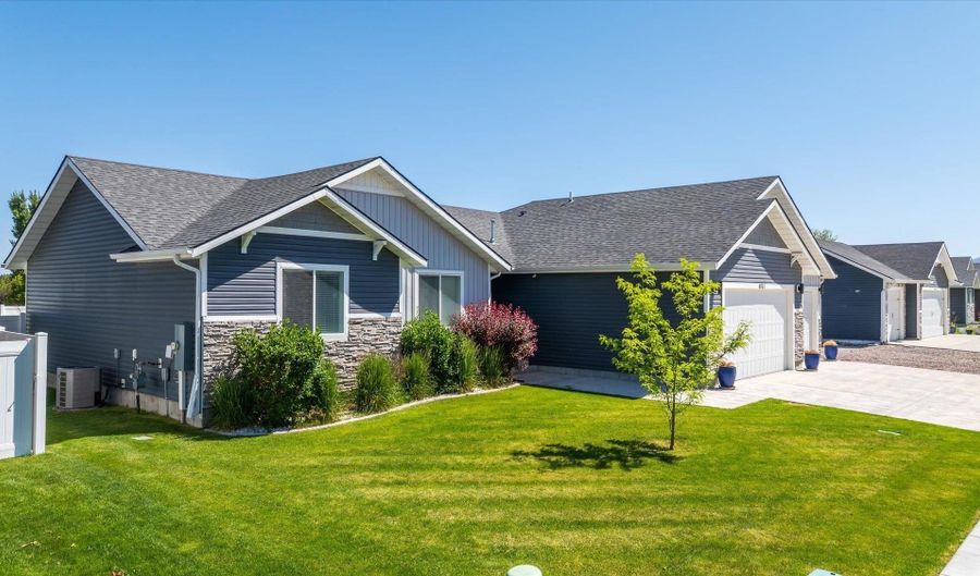 4658 Pahsimeroi, Chubbuck, ID 83202 - 3 Beds, 2 Bath