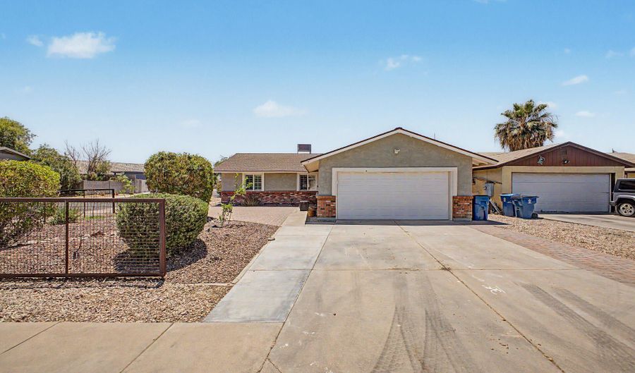 717 W DATIL Ave, Apache Junction, AZ 85120 - 2 Beds, 3 Bath