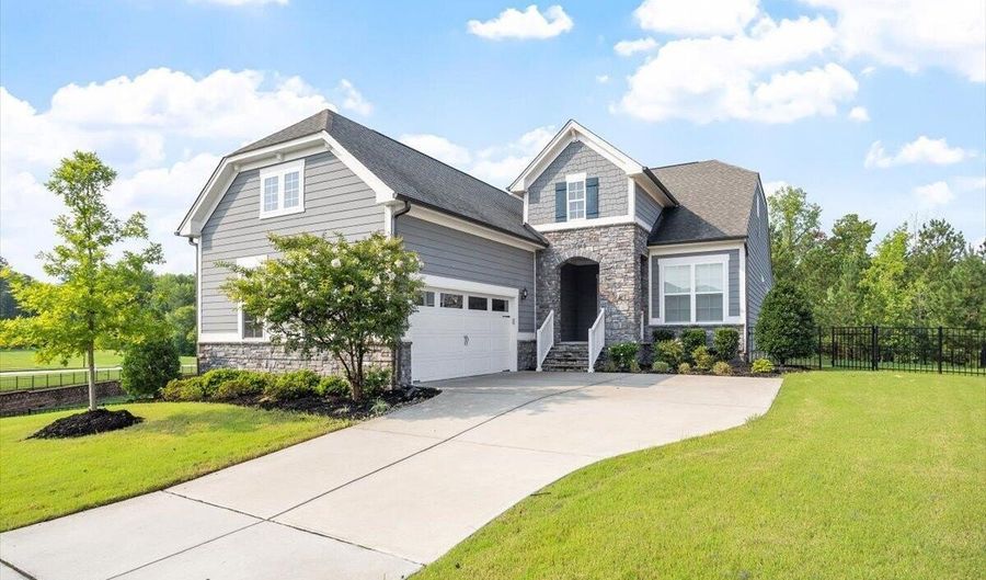 494 Duggins Pt, Apex, NC 27523 - 3 Beds, 3 Bath