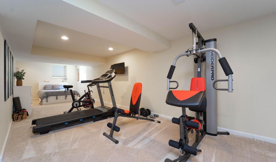 934 LANGDON Ct, Annapolis, MD 21403 - 4 Beds, 3 Bath