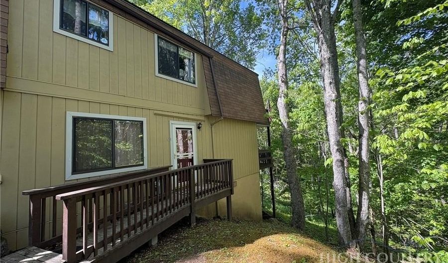 66 Pinetop Cir C, Banner Elk, NC 28604 - 2 Beds, 1 Bath