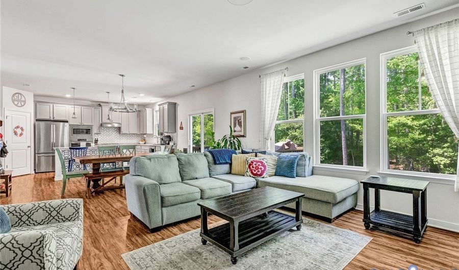 10146 Cameron Ridge Dr, Ashland, VA 23005 - 4 Beds, 3 Bath