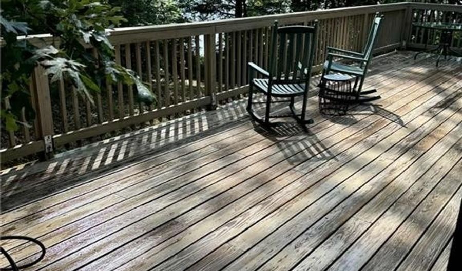 2 Kay St, Hopkinton, RI 02832 - 2 Beds, 1 Bath