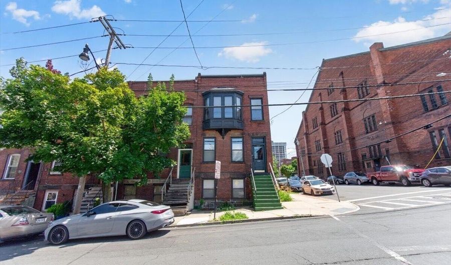 164 Lark St, Albany, NY 12210 - 4 Beds, 4 Bath