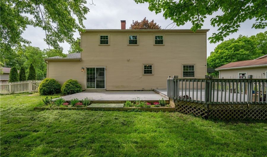 1768 Celeste Cir, Austintown, OH 44511 - 4 Beds, 3 Bath