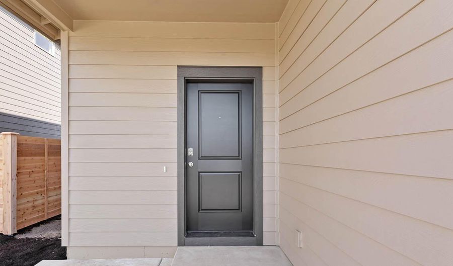 61175 Splendor Ln, Bend, OR 97702 - 5 Beds, 3 Bath