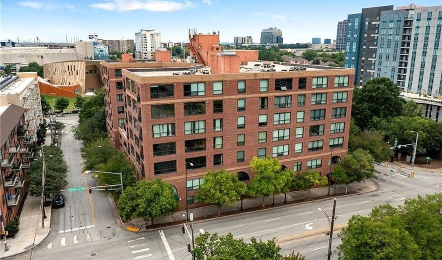 115 W Peachtree Pl NW #602, Atlanta, GA 30313 - 2 Beds, 2 Bath