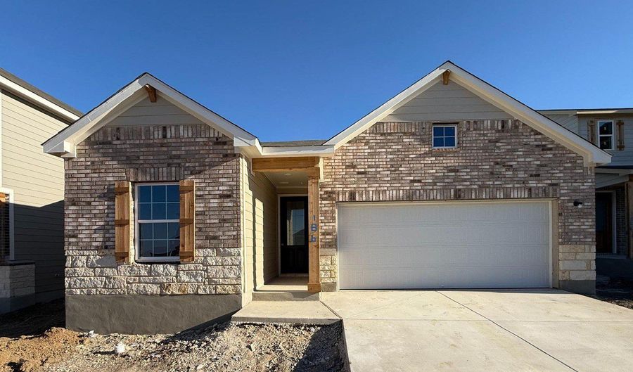 186 Peeps Ct, Adkins, TX 78101 - 4 Beds, 0 Bath