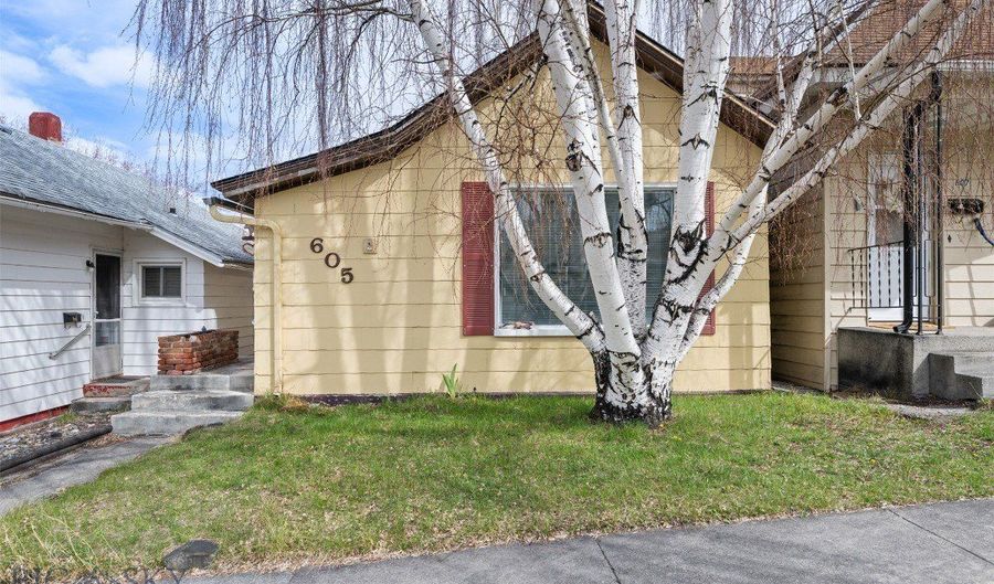 605 Walnut St, Anaconda, MT 59711 - 2 Beds, 1 Bath