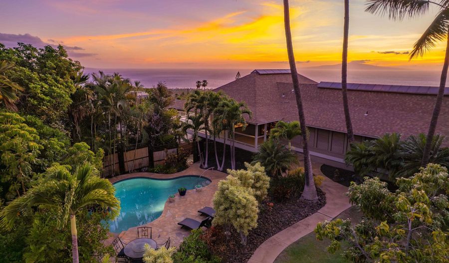 978 Kupulau Dr, Kihei, HI 96753 - 4 Beds, 4 Bath