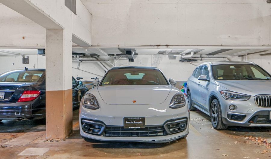 4311 MASSACHUSETTS NW, Washington, DC 20016 - 2 Beds, 3 Bath