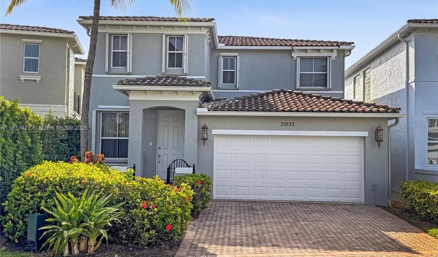 21033 NE 32nd Ave, Aventura, FL 33180 - 4 Beds, 4 Bath