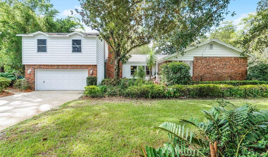 2600 VIRGINIA Dr, Orlando, FL 32803 - 4 Beds, 3 Bath