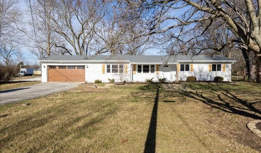 5556 POWELL Rd, Indianapolis, IN 46221 - 3 Beds, 2 Bath