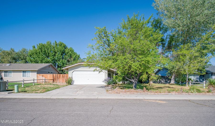 1398 Leonard Rd, Gardnerville, NV 89460 - 3 Beds, 2 Bath