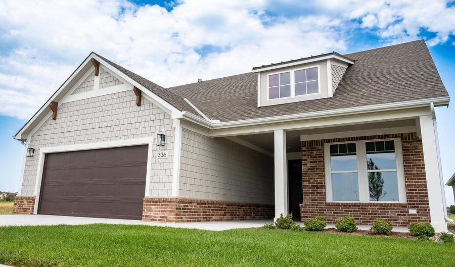 336 W Boxthorn Dr, Andover, KS 67002 - 2 Beds, 2 Bath