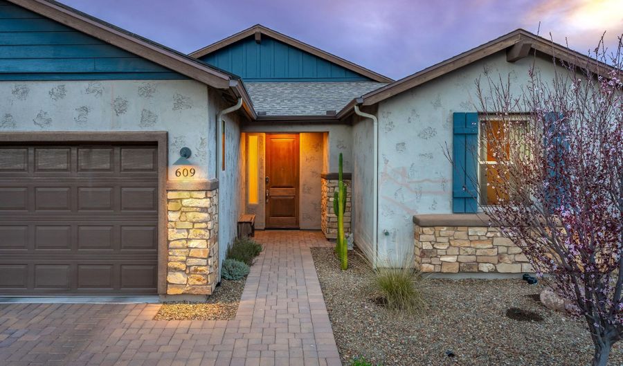 609 Tapco Ln, Clarkdale, AZ 86324 - 4 Beds, 2 Bath