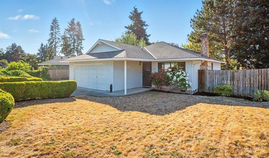 16269 SW WRIGHT St, Beaverton, OR 97007 - 3 Beds, 2 Bath