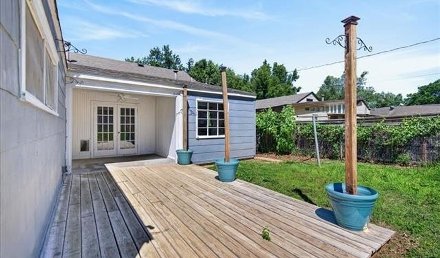 1936 S Johnstone Ave, Bartlesville, OK 74003 - 2 Beds, 2 Bath