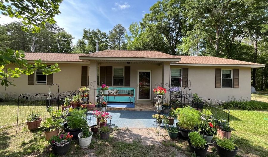 4834 MAIN HWY. 301, Bamberg, SC 29003 - 3 Beds, 2 Bath