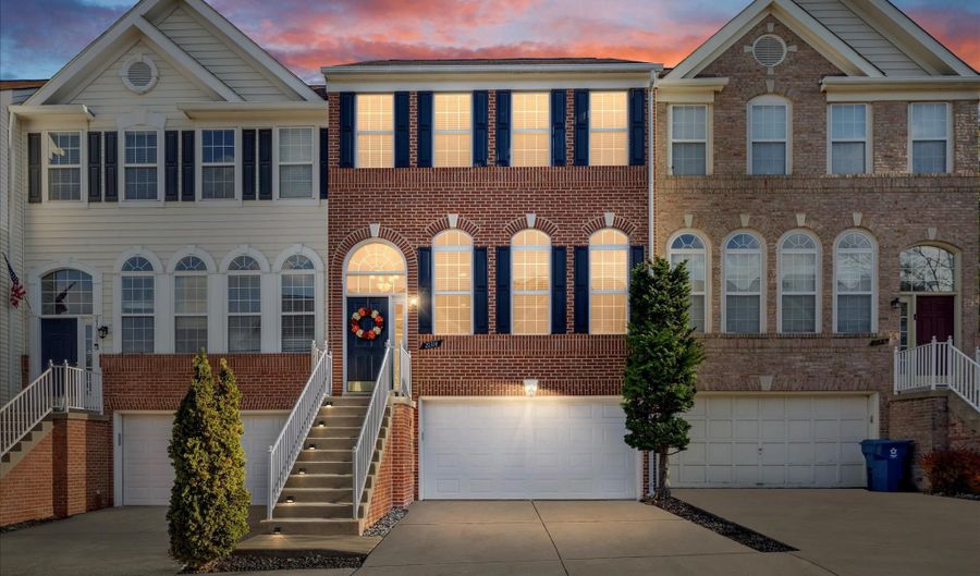 21314 LORD NELSON Ter, Ashburn, VA 20147 - 3 Beds, 4 Bath