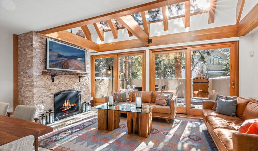 326 W Hopkins Ave, Aspen, CO 81611 - 3 Beds, 2 Bath