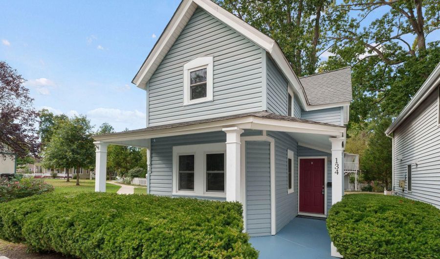 134 1ST Ave, Pitman, NJ 08071 - 2 Beds, 2 Bath