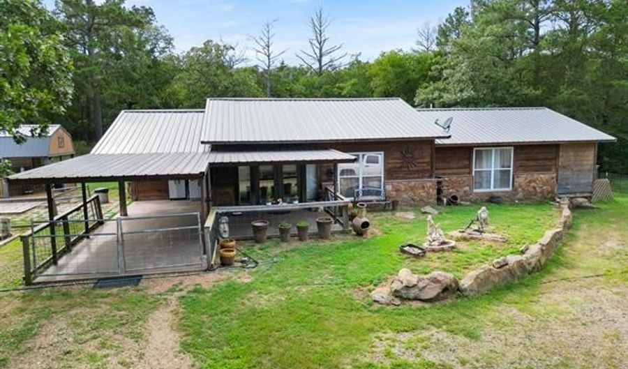182595 Hwy 271, Antlers, OK 74523 - 2 Beds, 1 Bath