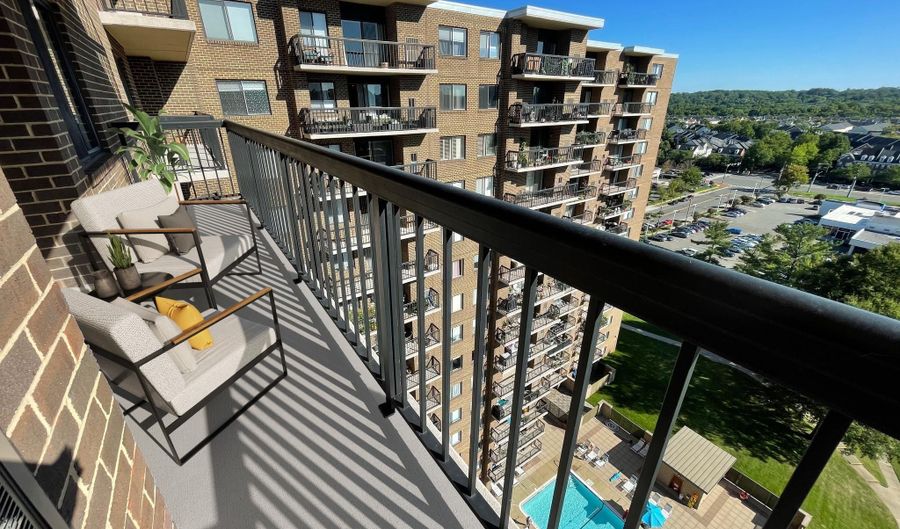 200 N PICKETT St 1514, Alexandria, VA 22304 - 1 Beds, 1 Bath