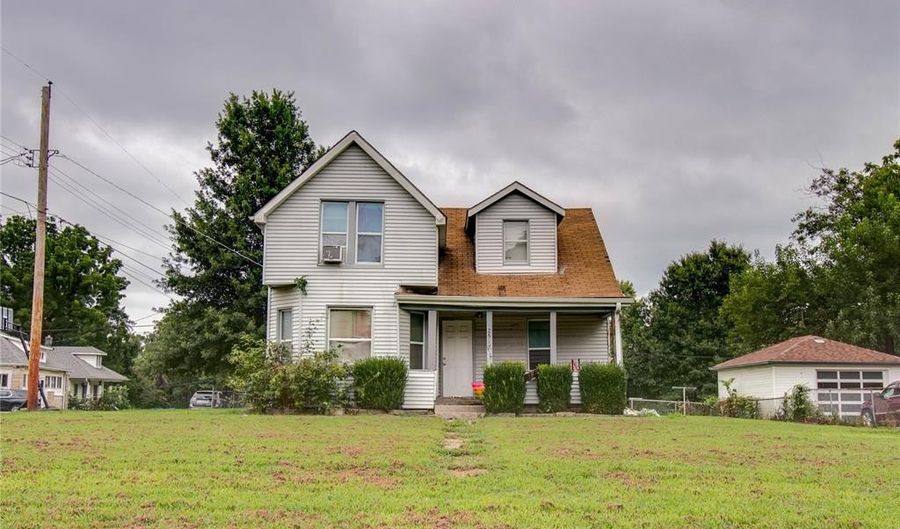 2600 Salu St, Alton, IL 62002 - 4 Beds, 2 Bath