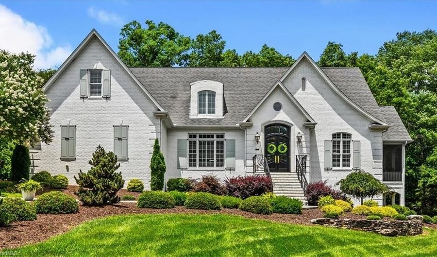 2550 Mountain Lake Rd, Asheboro, NC 27205 - 4 Beds, 5 Bath