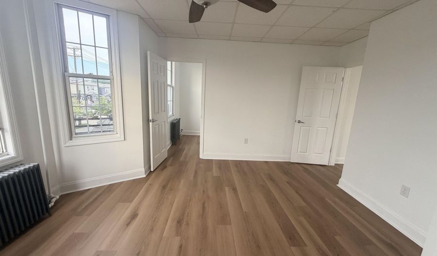 74 W 7TH St 2, Bayonne, NJ 07002 - 3 Beds, 1 Bath
