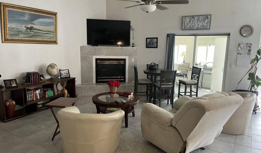 9838 ACADEMY St NW, Albuquerque, NM 87114 - 6 Beds, 4 Bath